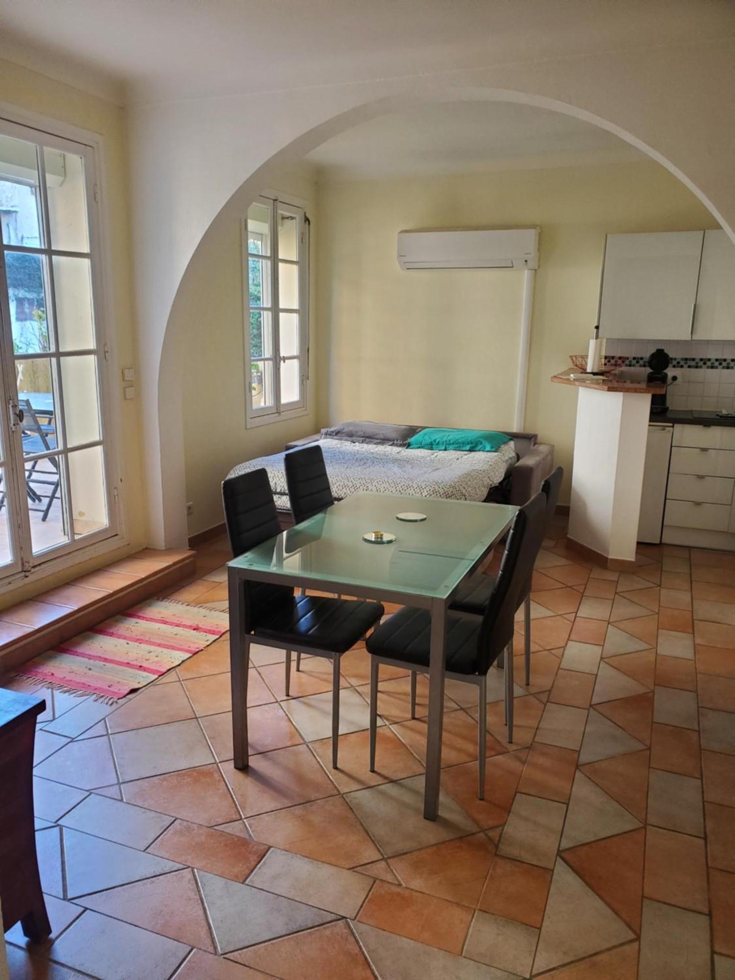 Le Pin Dore Antibes Ngoại thất bức ảnh