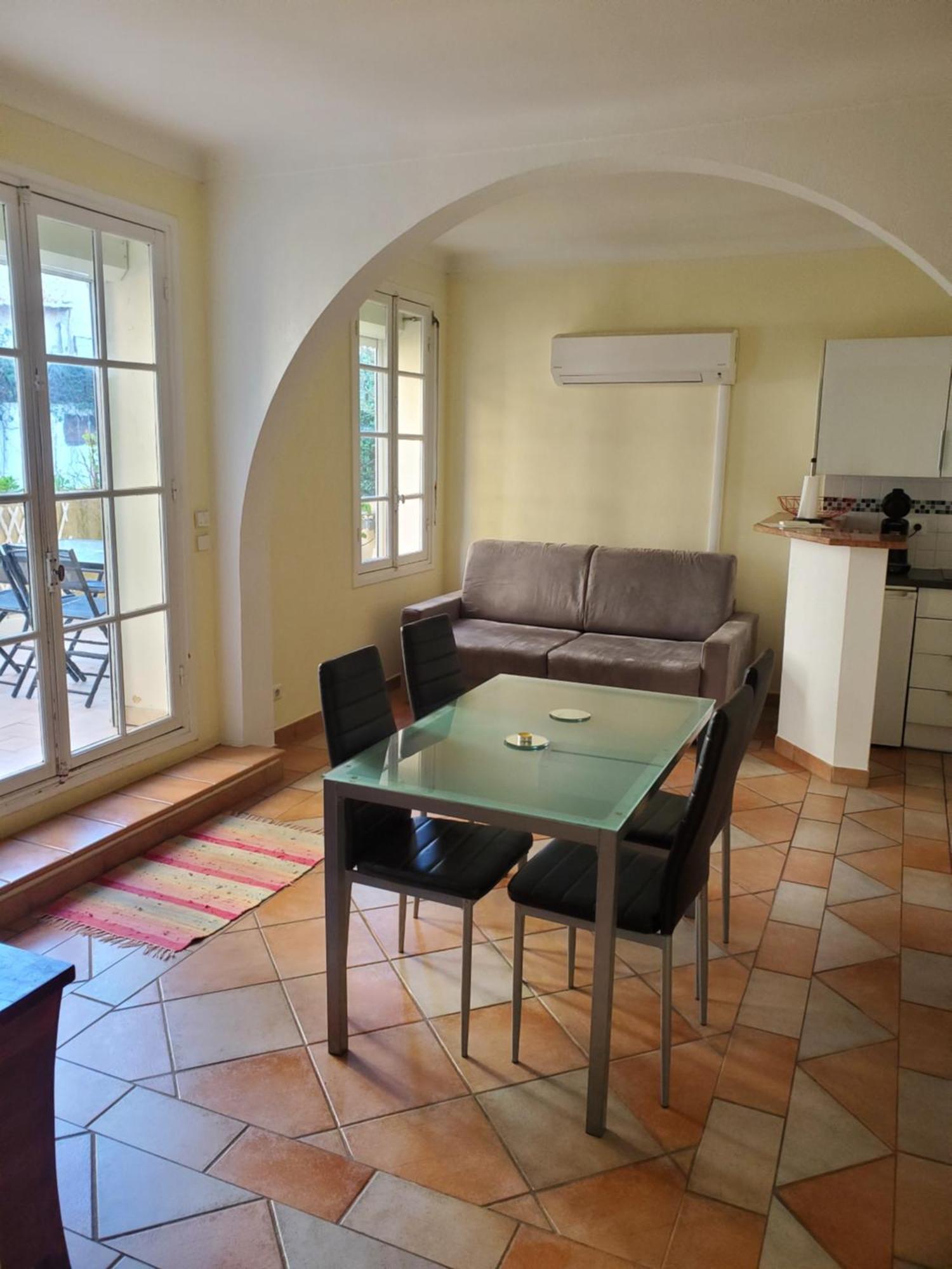 Le Pin Dore Antibes Ngoại thất bức ảnh